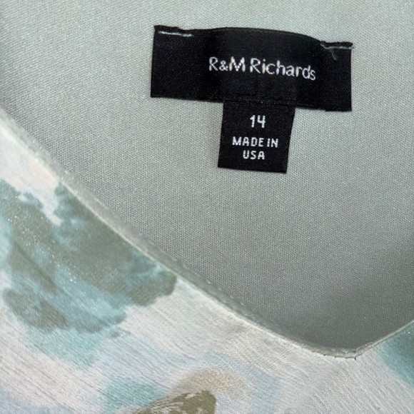 R&M Richard’s size 14 matching blouse and dress set - Picture 4 of 13